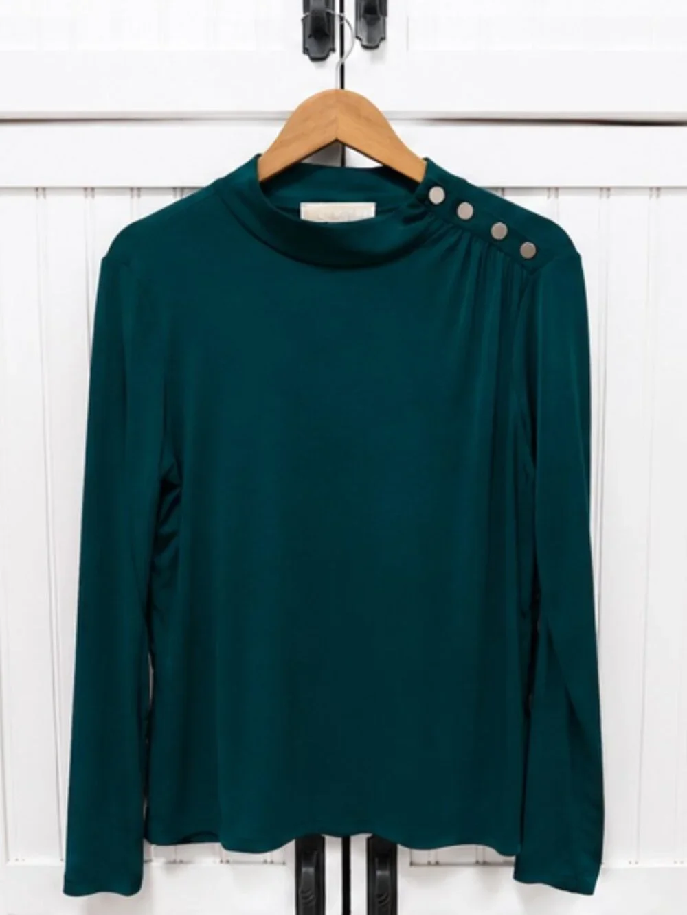 Michael Kors Emerald Green Mock Neck Top Size Large Button Shoulder Long Sleeve
